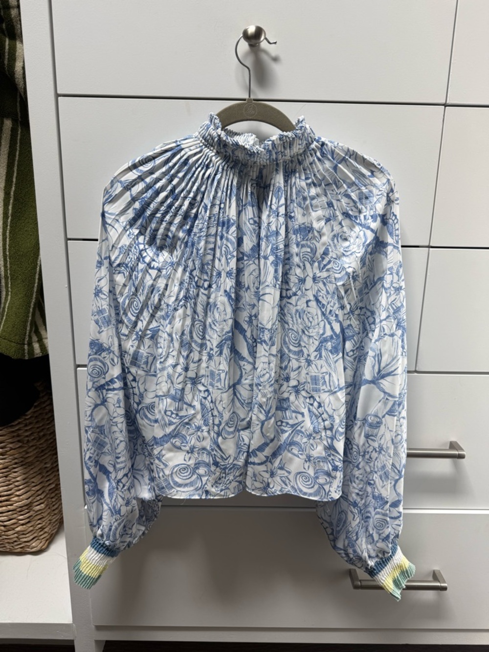 Tibi Isa Toile Pleated Cropped Blouse | Size 4 | Blue/White | Striped Knit Cuffs